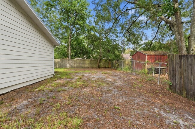 Building Photo - 2 Bedroom, 2 Bath House in Palmetto Woods!