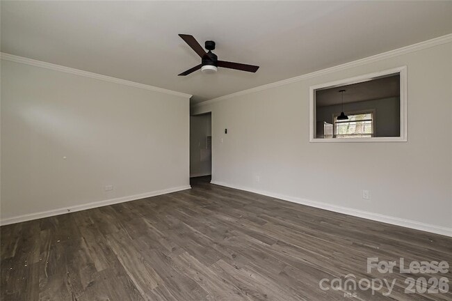 Building Photo - 1640 Eaves Rd