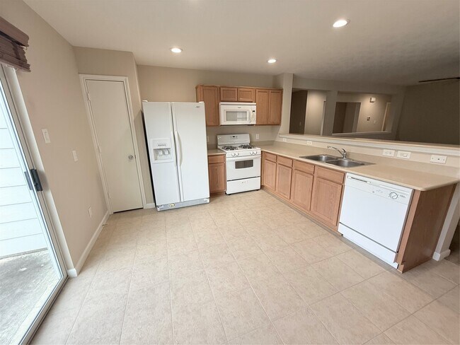 Building Photo - 29225 Legends Valley Dr