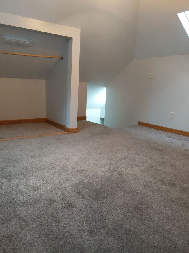 Building Photo - 2841 N 45th St