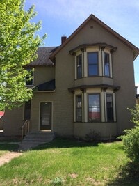 Building Photo - 608 Norwood St