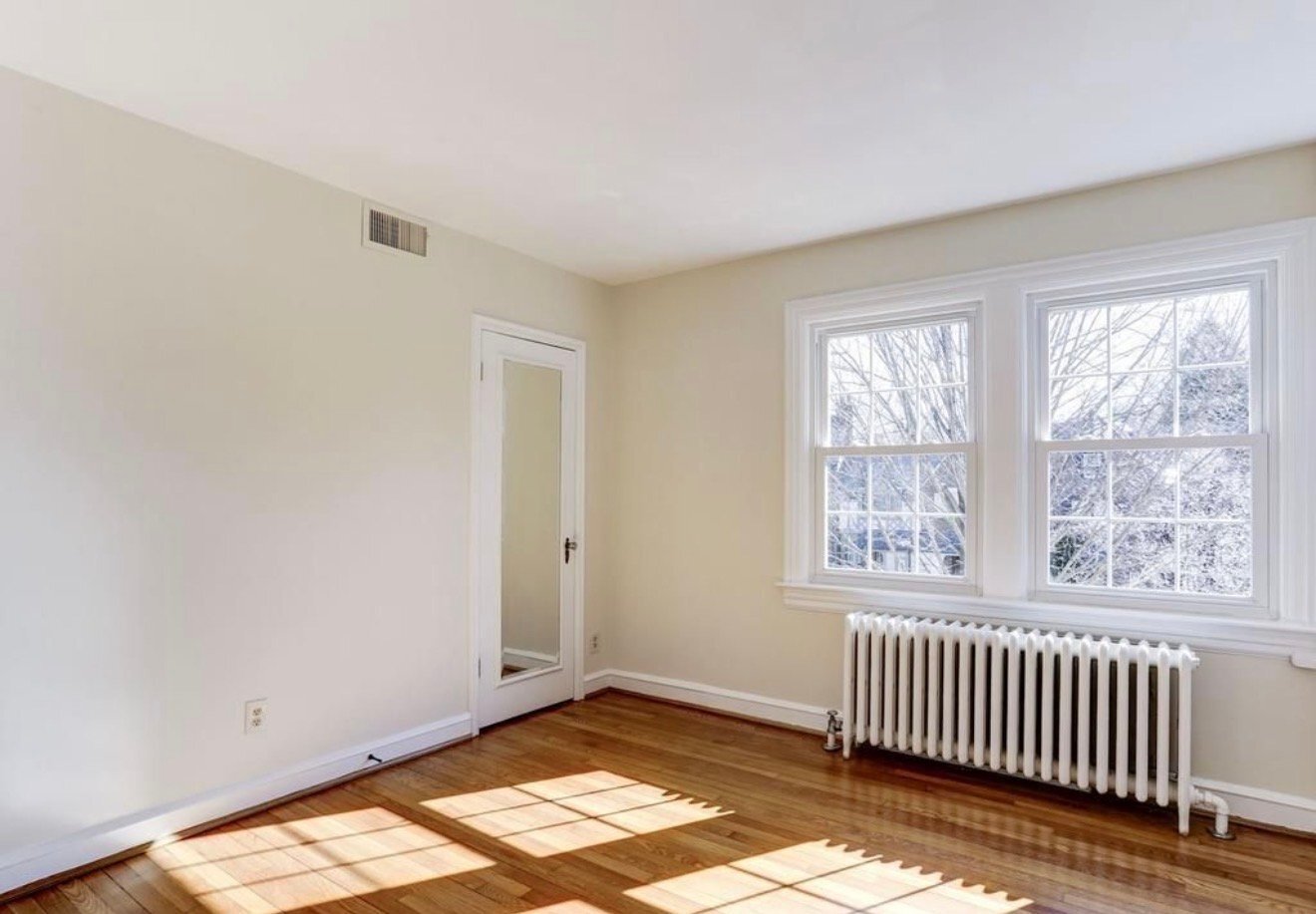 Building Photo - 1500 44th St NW