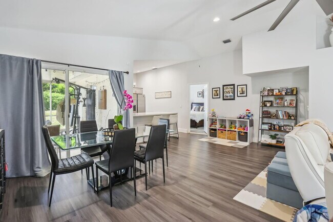 Building Photo - 10216 Boynton Pl Cir