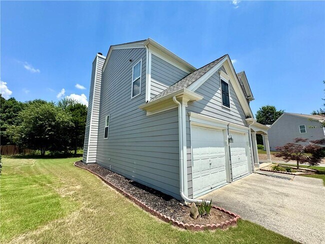 Building Photo - 8965 Friarbridge Dr