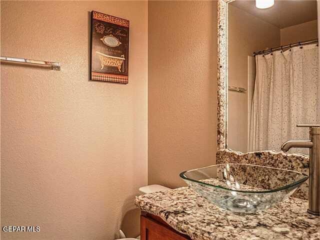 Building Photo - 6609 Parque Del Sol Dr