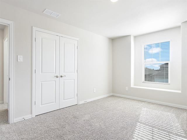 Building Photo - 208 Goosewood Dr