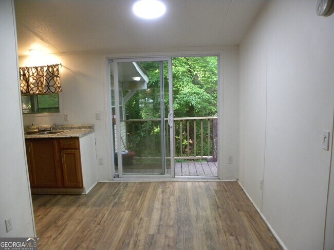 Building Photo - 158 Bell Acres Rd