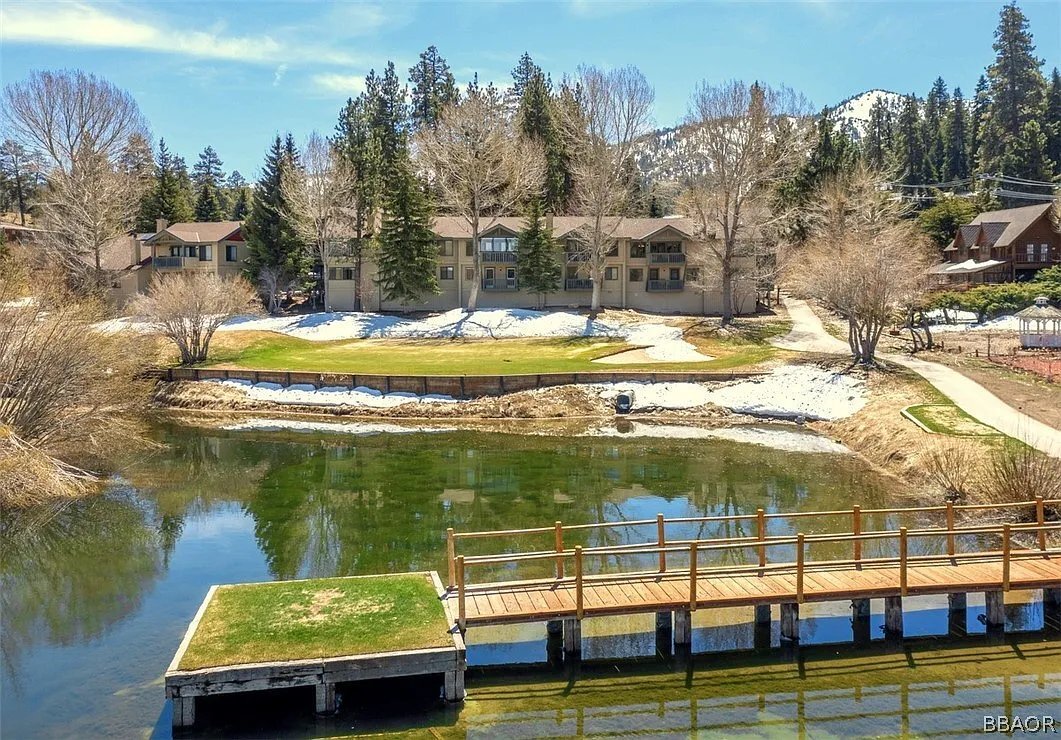 Building Photo - 43065 Goldmine Woods Ln