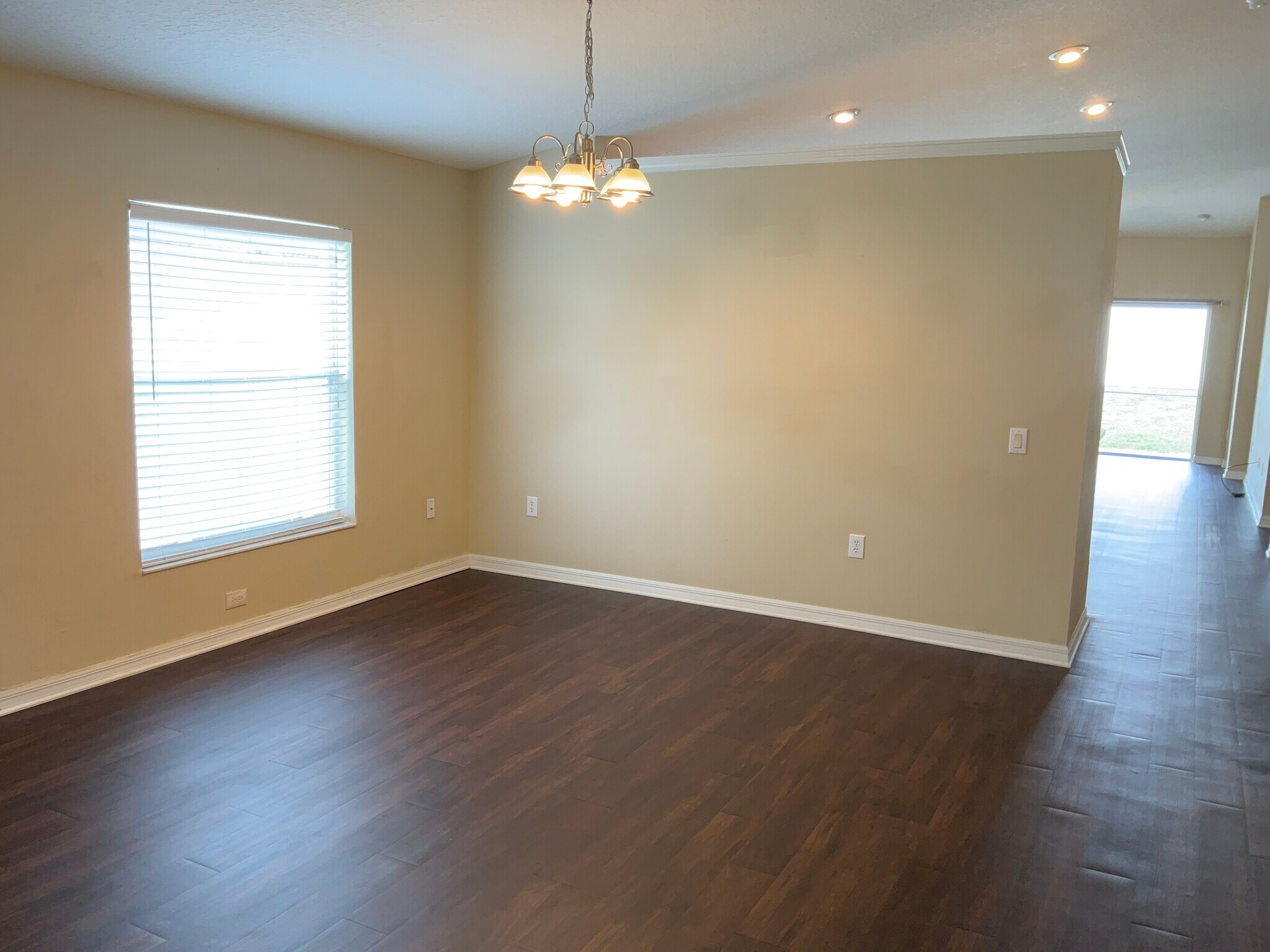 Building Photo - 2740 Pankaw Ln