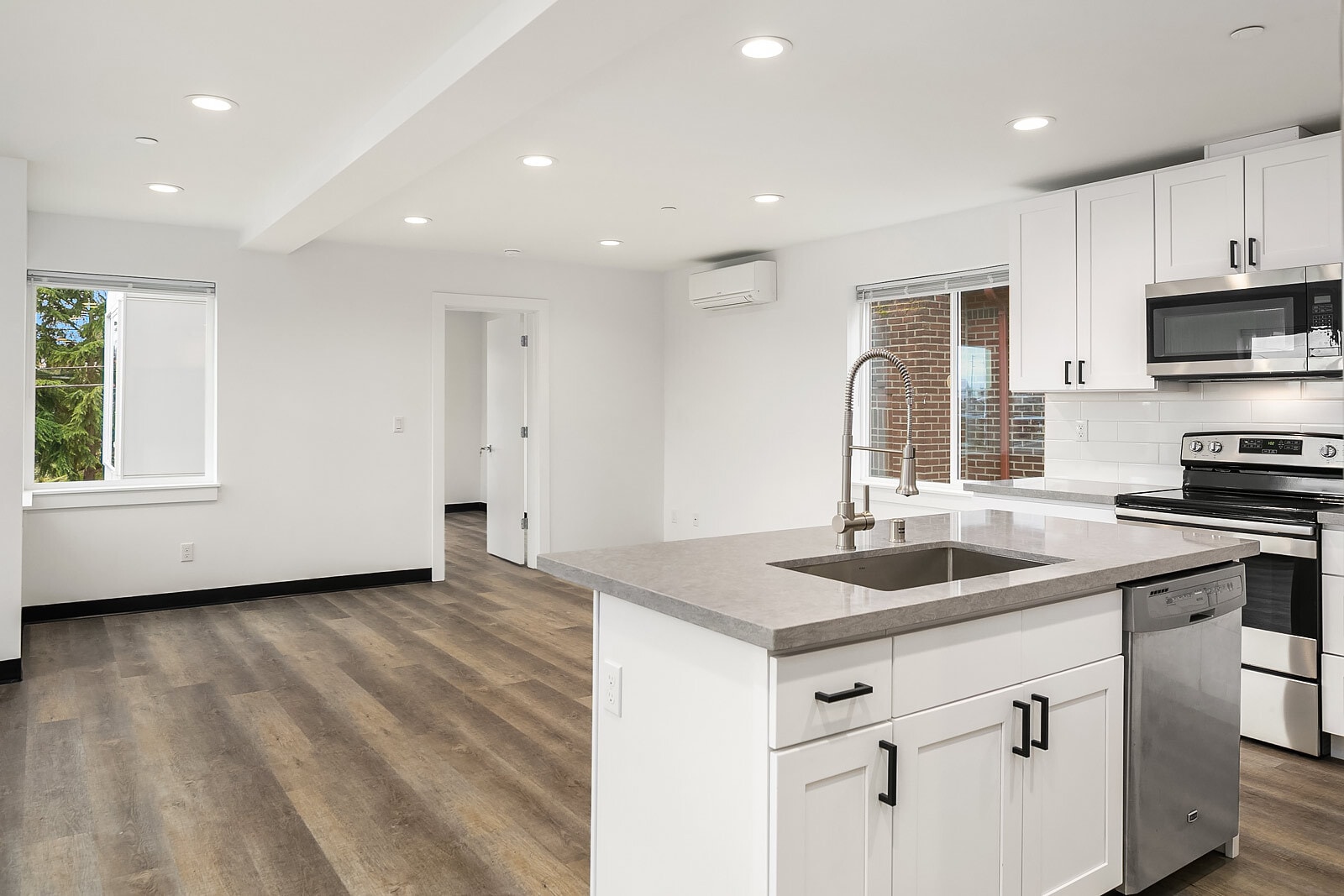 Kitchen - 5004 7th Ave NE