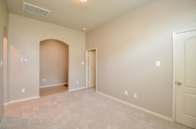 Building Photo - 5205 Kendall Glen Ct