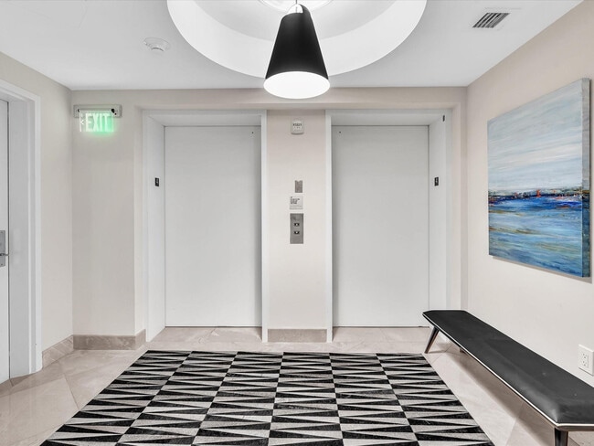 Building Photo - 1600 S Ocean Blvd