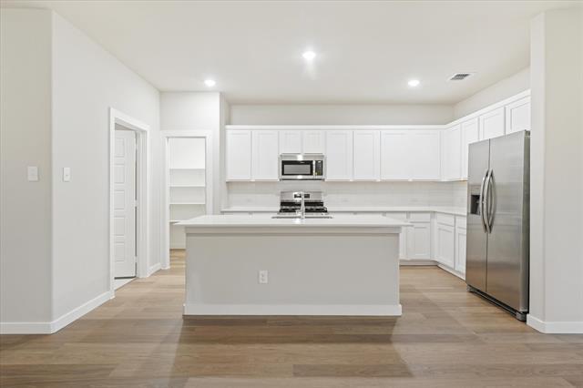 Building Photo - 522 Regency Ct