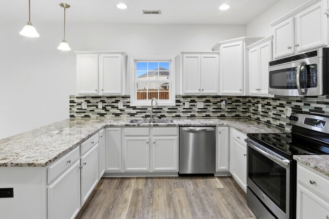 Building Photo - 124 Regatta Way