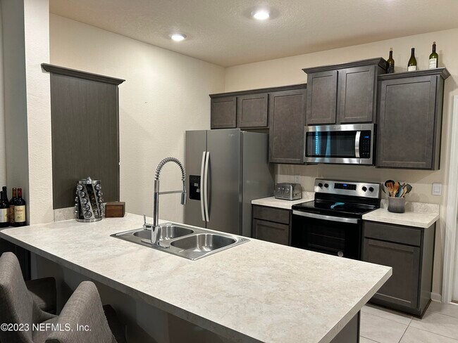 Building Photo - 75510 Harvester St