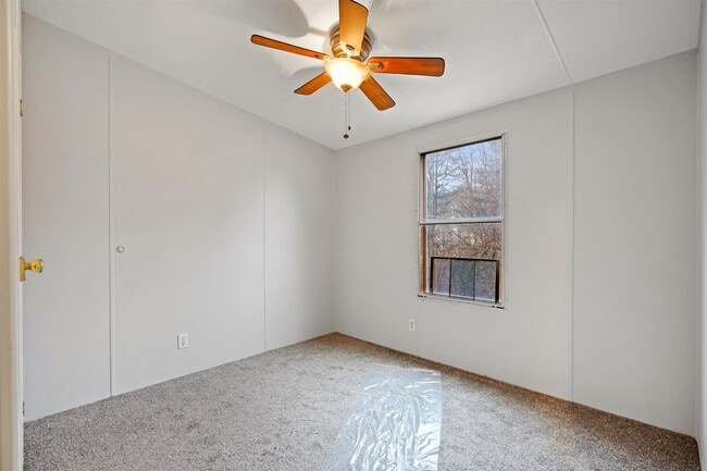 Building Photo - Coming Soon! Rural 3 Bedroom, 2 Bath Home ...