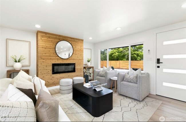 Building Photo - 11 SW 100th St