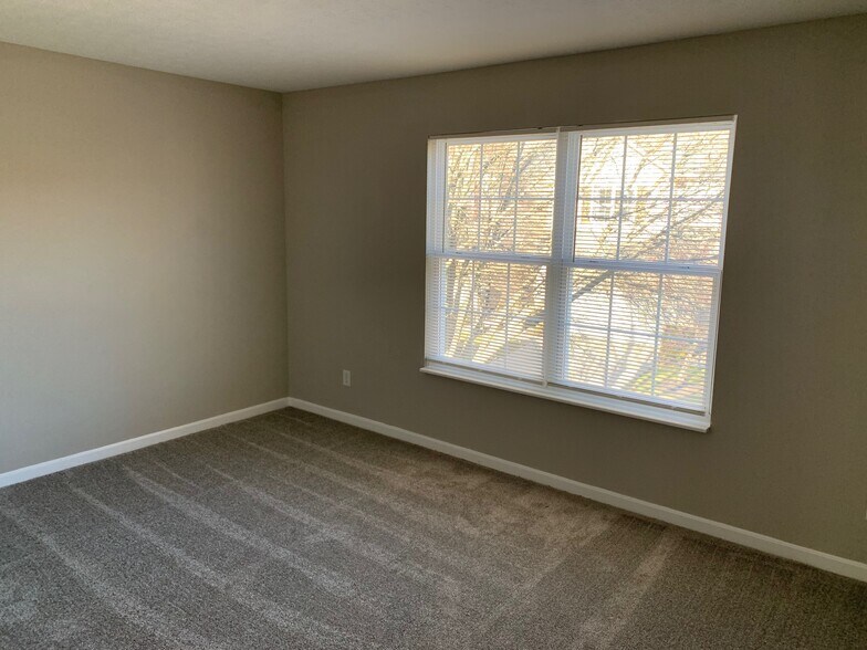 Bedroom # 2 - 3857 Thorngate Dr