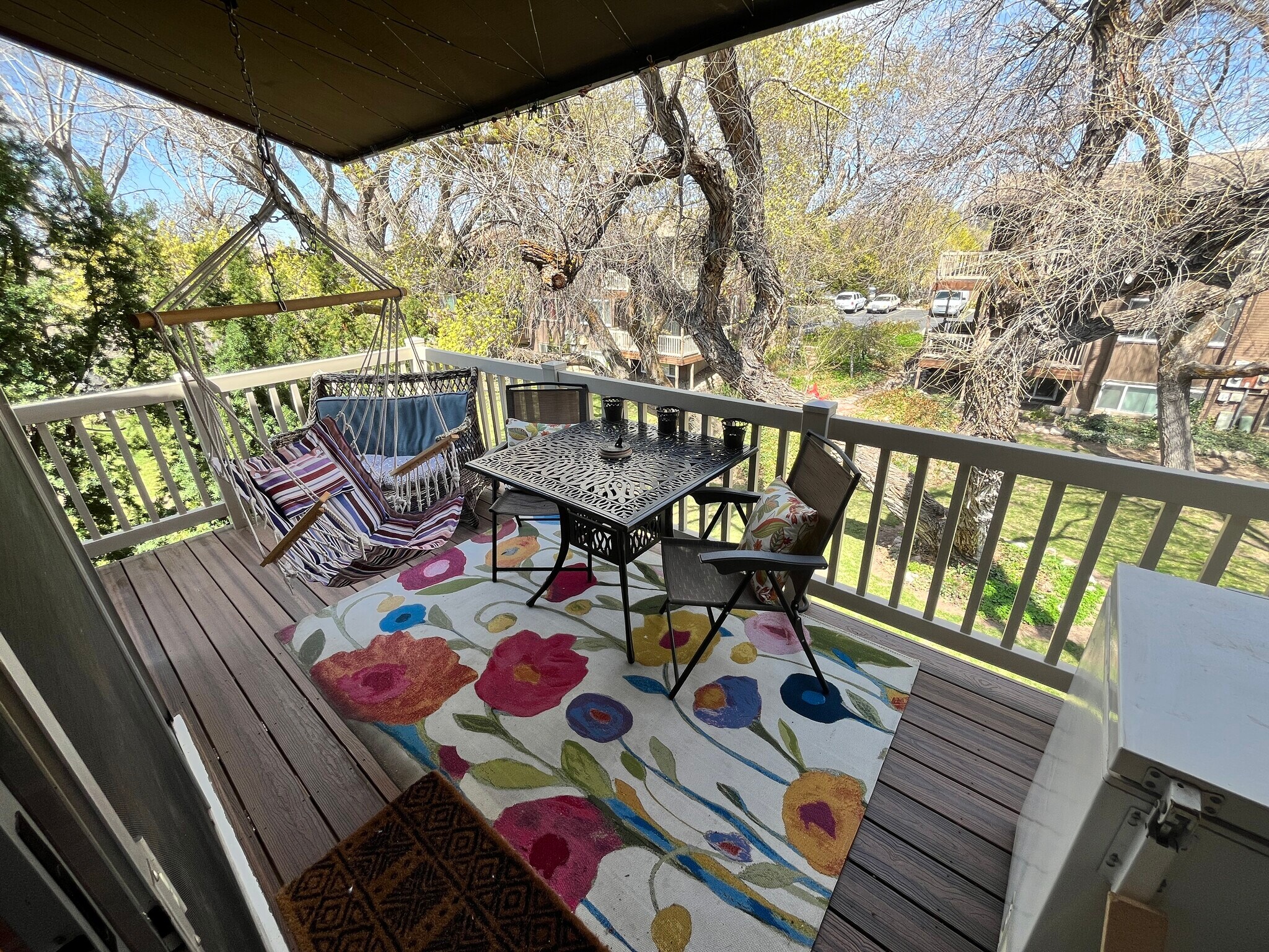 Building Photo - 1332 Millcreek Dr