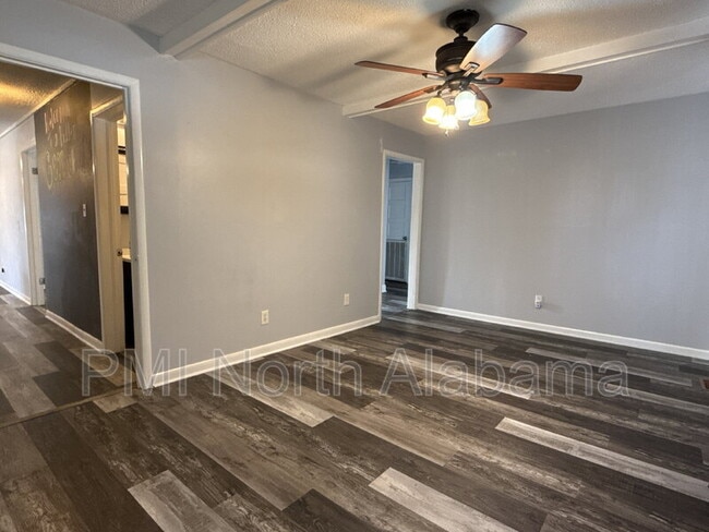 Building Photo - 4005 Cypress Ave SW