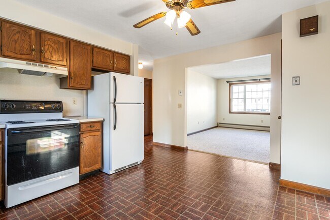 Building Photo - 1145 Hayward St