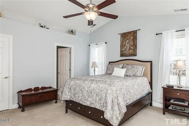 Building Photo - 113 Kudrow Ln