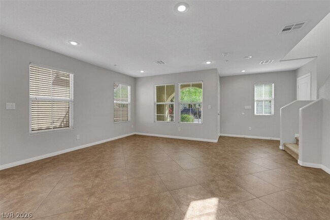 Building Photo - 2089 Waterlily View St