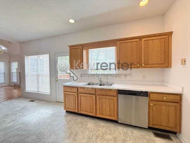 Building Photo - 8676 Belleau Woods Dr