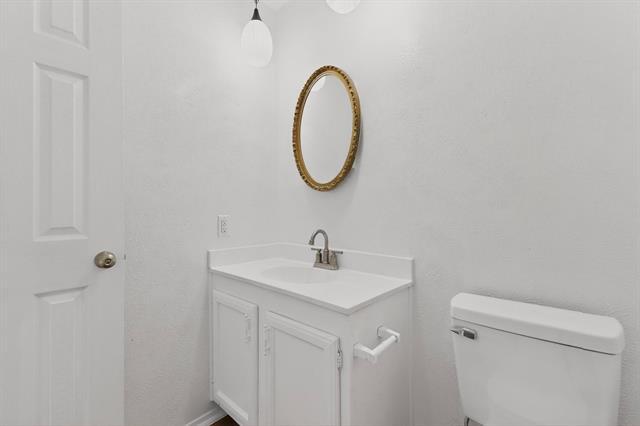 Building Photo - 716 Via Altos