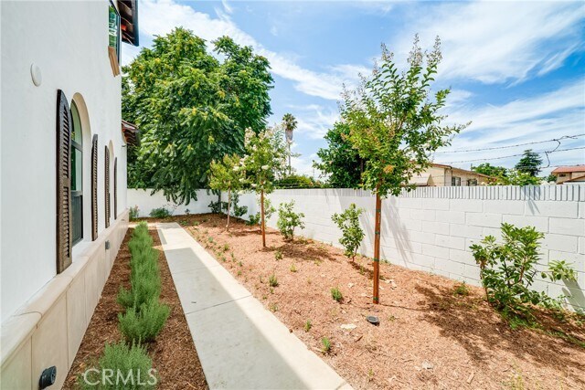 Building Photo - 2709 Cogswell Rd