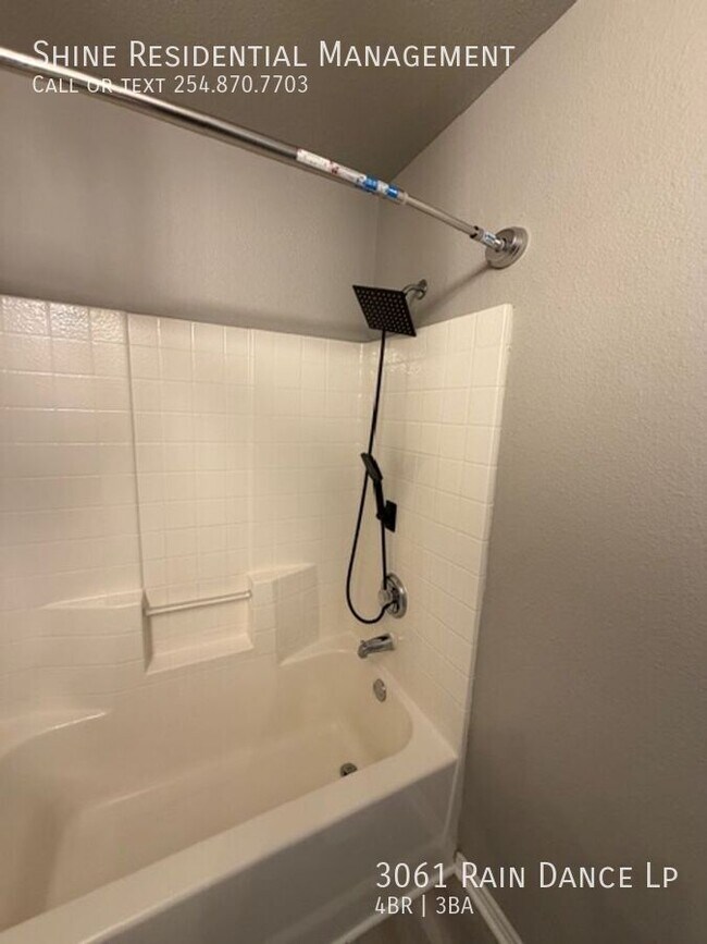 Building Photo - 3061 Rain Dance Loop