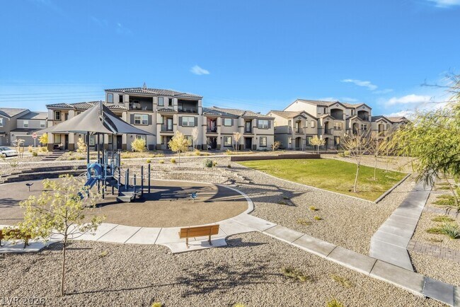 Building Photo - 489 Anthurium Pl