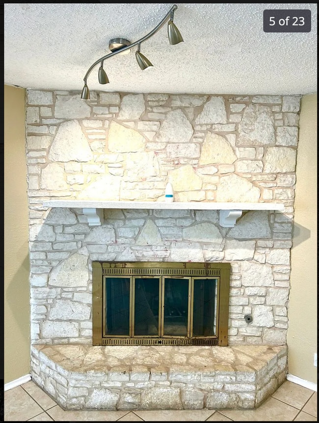 Building Photo - 3119 Meadow Pass