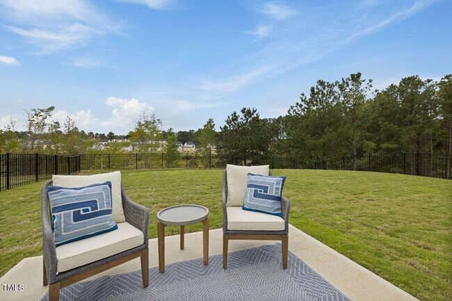 Building Photo - 713 Hough Pond Ln