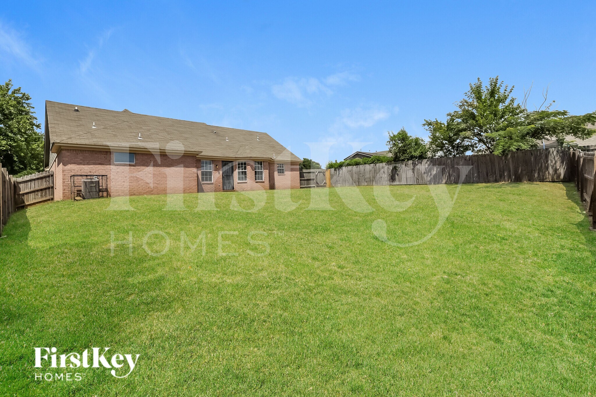 Building Photo - 6454 Manchester Dr