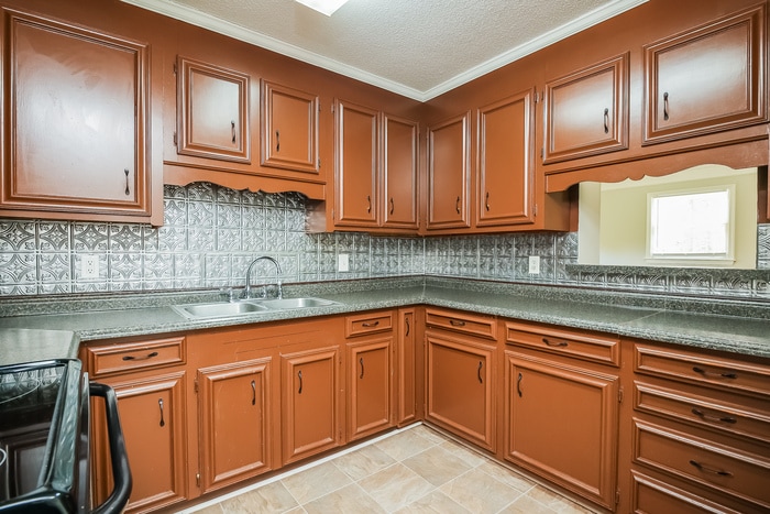 Building Photo - 221 N Pandora Dr