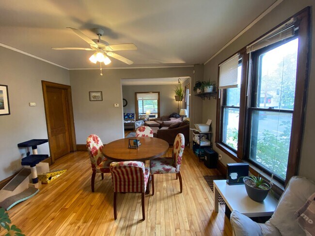 Building Photo - 1801 Talmage Ave SE