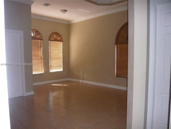 Building Photo - 14331 SW 9th St