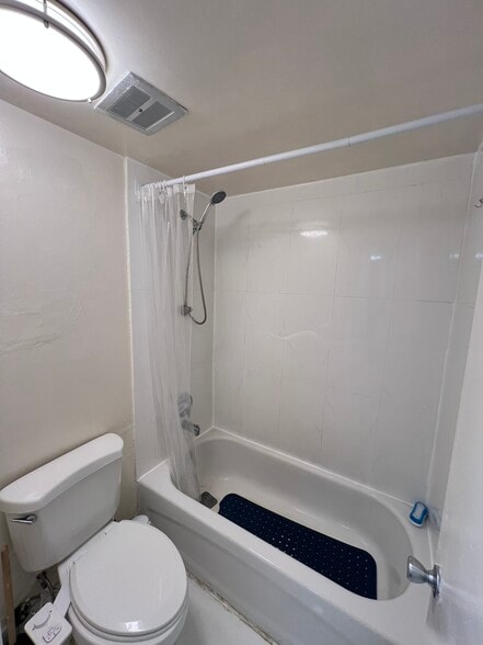 Building Photo - 7745 SW 86th St