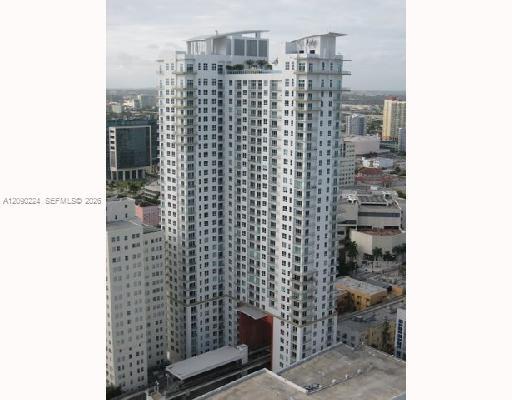 Building Photo - 133 NE 2nd Ave