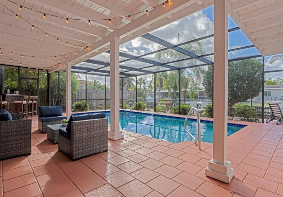 Building Photo - 1311 SW 56th Ave