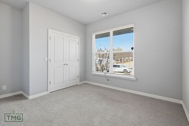 Building Photo - 3 Car Garage! Gorgeous 4/3.5/3 Luxury Home