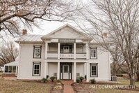 Building Photo - 2195 Spotswood Trail