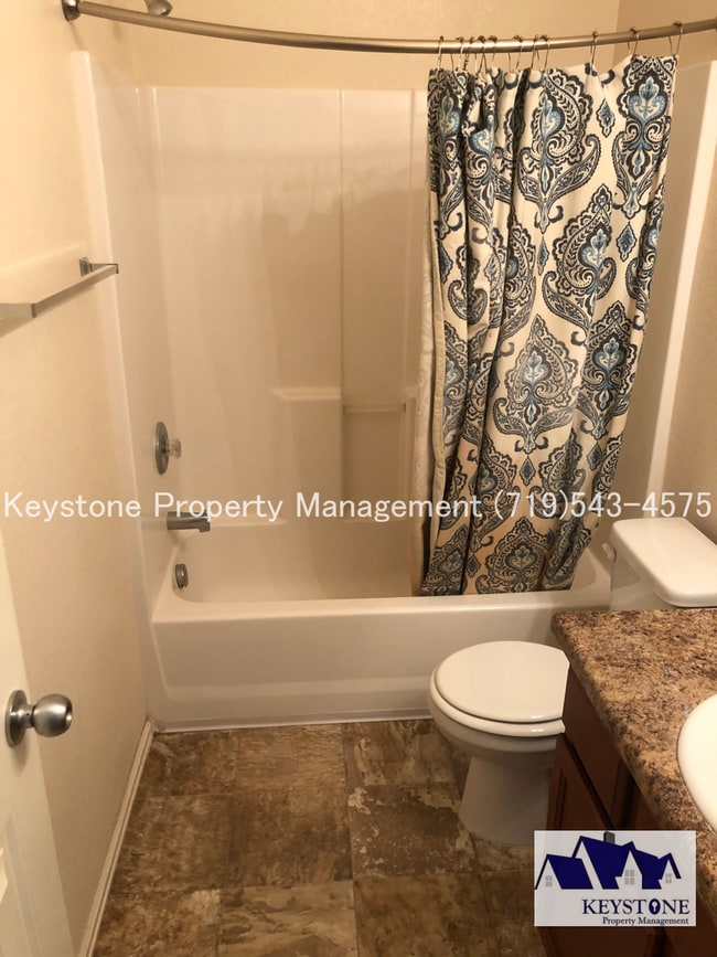 Building Photo - Stay Cool with Central Air! Two-Story Home with 3 Bedrooms/2 Bath/2 Car Garage $1,900/$1,900
