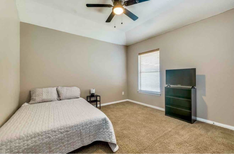 Primary Photo - 1530 Wild Fire