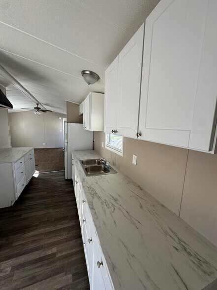 Building Photo - 1617 Linares Way