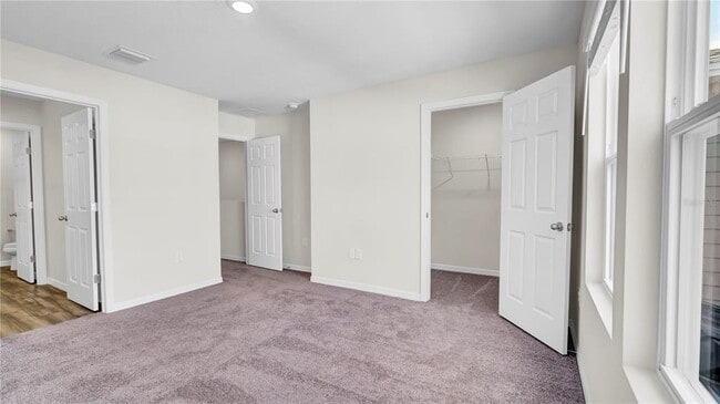 Building Photo - 4321 HILLOCK Blvd