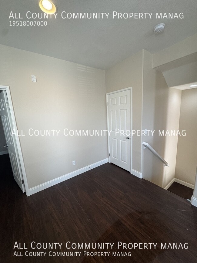 Building Photo - 44958 Bellflower Ln