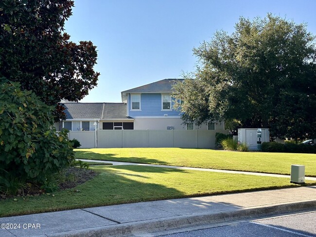 Building Photo - 201 Sand Oak Blvd