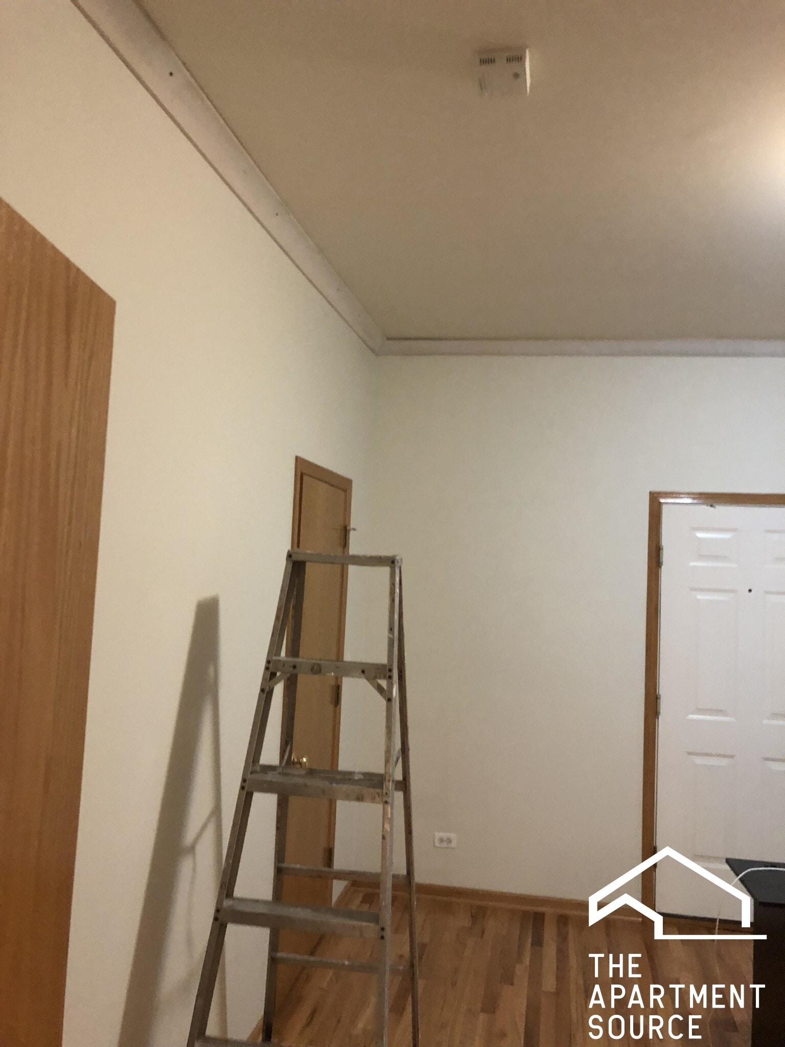 Building Photo - 1446 N Leavitt St